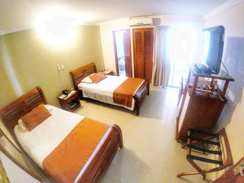 Hotel San Francisco De Asis Santa Marta Dış mekan fotoğraf
